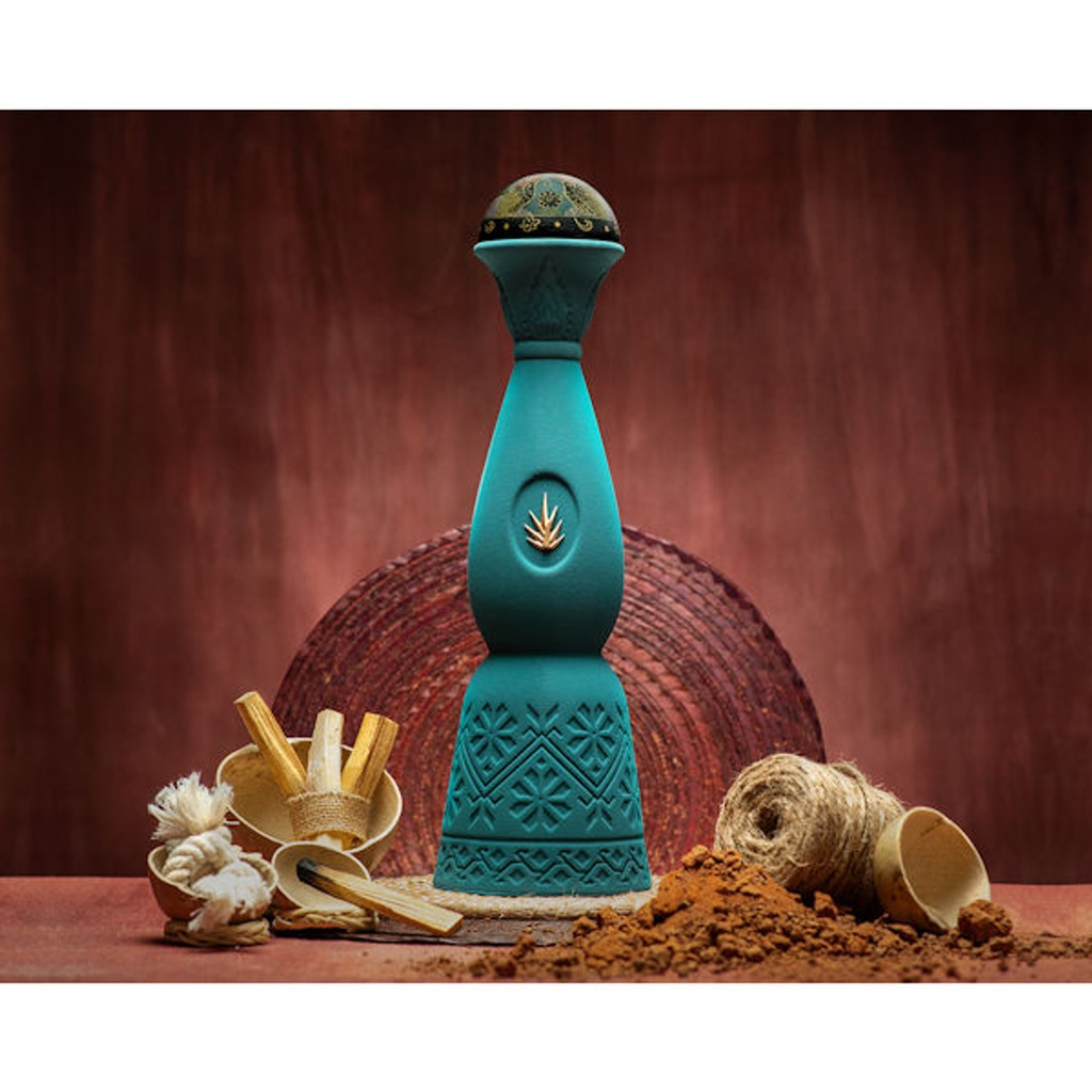 Clase Azul Guerrero Mezcal 70cl