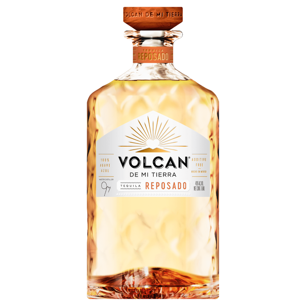 Volcan Tequila Reposado 70cl Bottle and Barrel